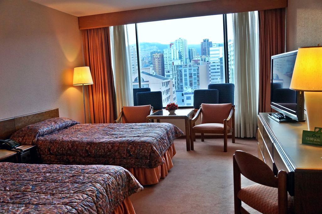 Real Plaza Hotel & Convention Center La Paz Rum bild